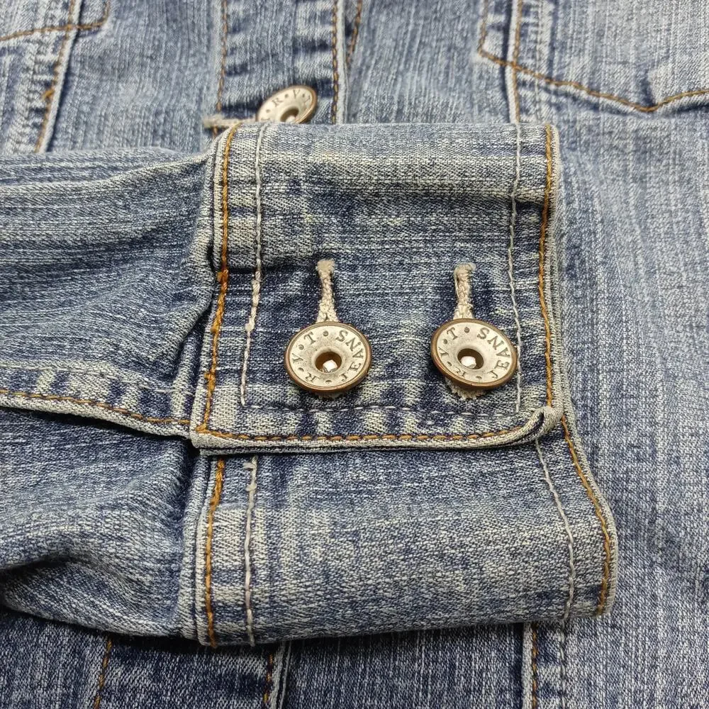 Cropped Denim Jacket Western Style Yoke Rhinestone Youth Size X-Large. RVT Jeans